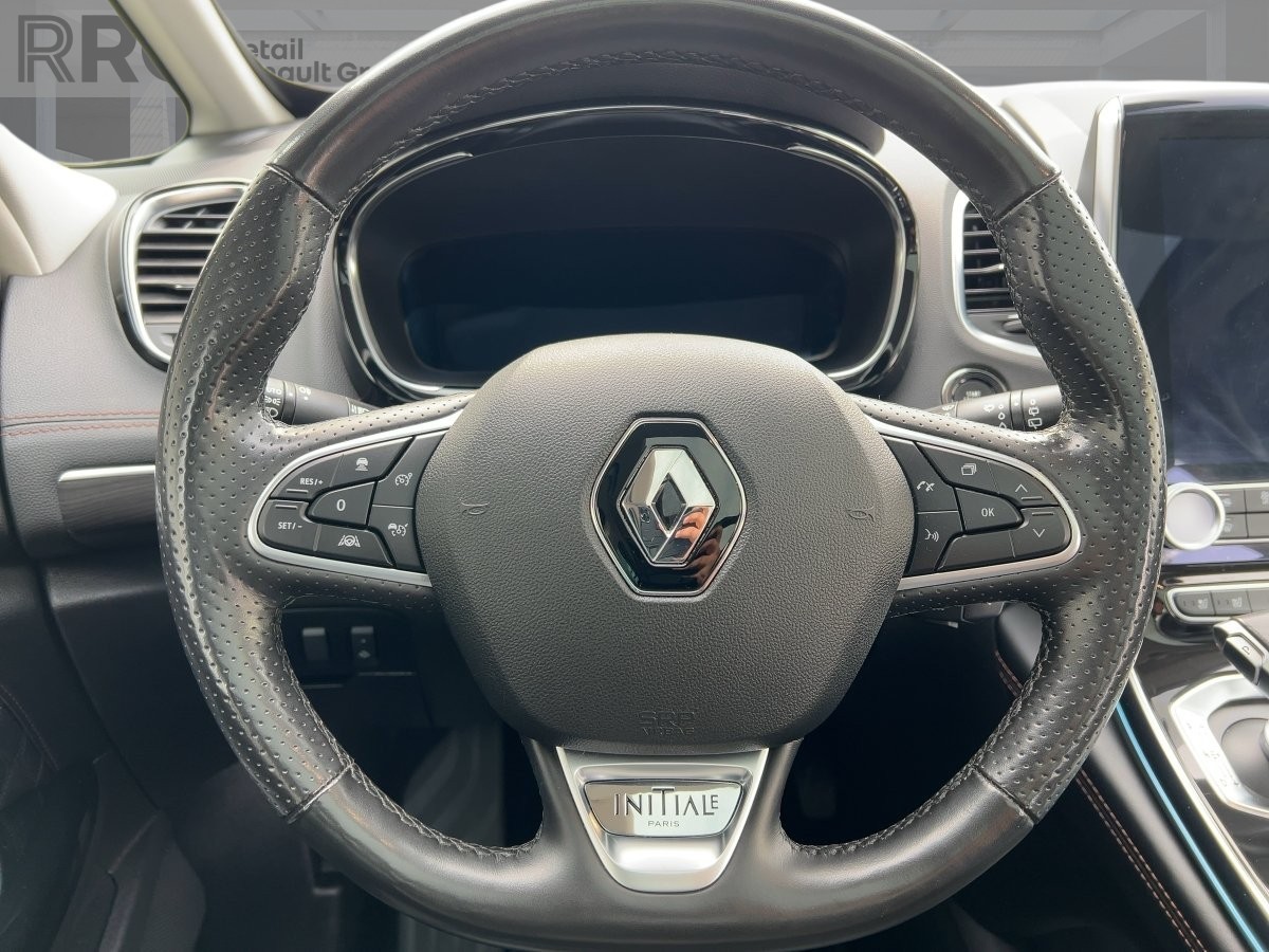 2.0 dCi 190 Initiale Paris 11